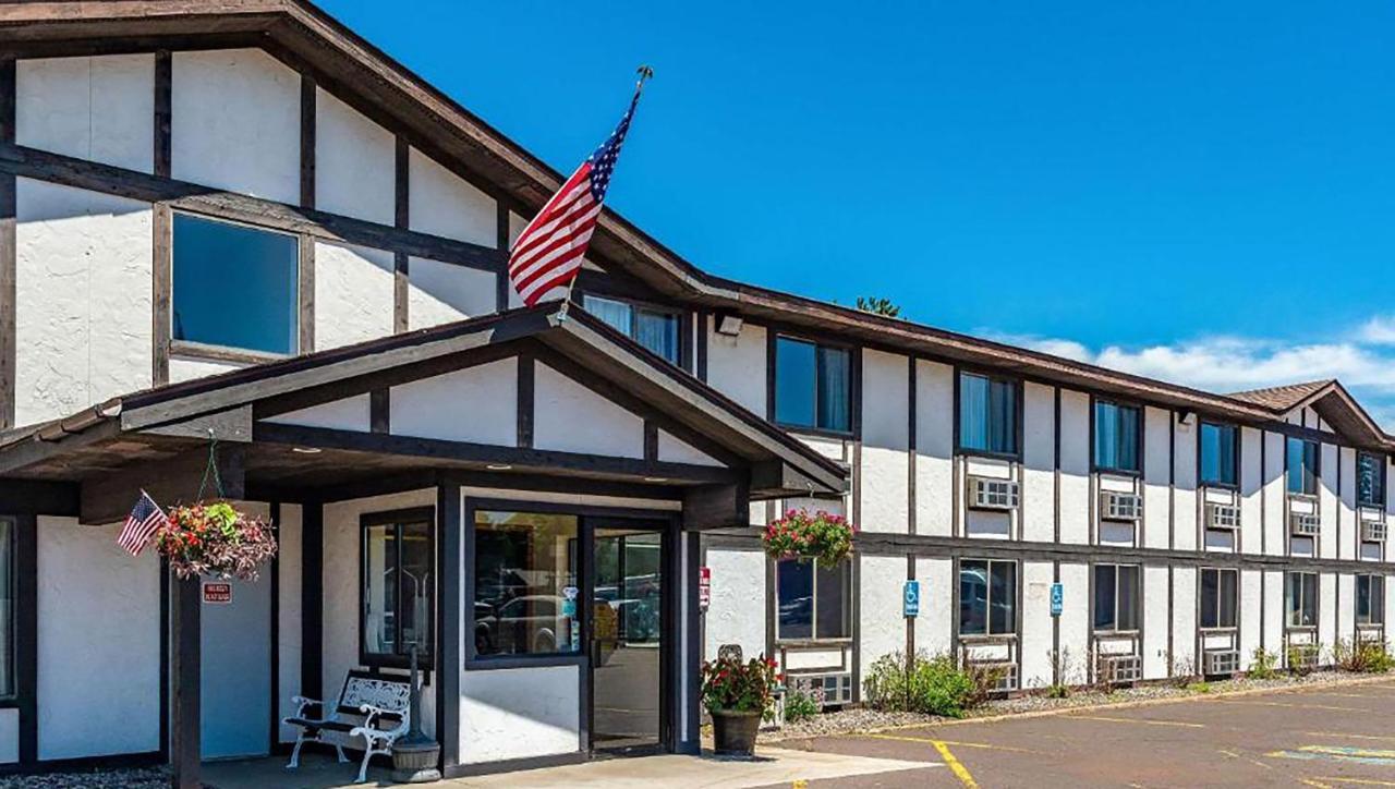 Magnuson Hotel